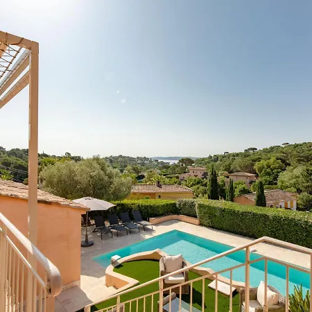 וילה Le Petit Rouveau By Interhome *